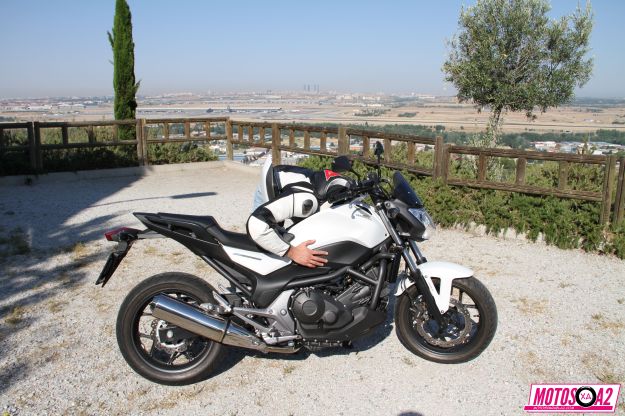 ¡¡¡¡¡Si cabe el casco cabe la cabeza!!!!! 