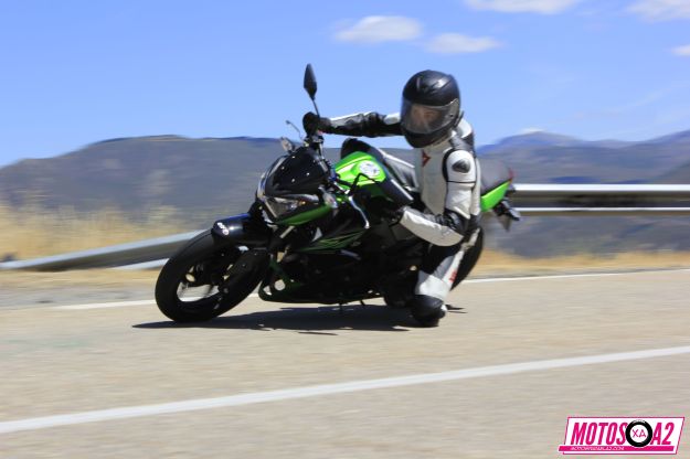 Y la magia se vive así. Aunque como veréis en la conclusión, realmente es una moto más de 'cabeza' que racing. ¡Pero no adelantemos acontecimientos!