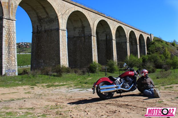 Fija posado indian scout sixty