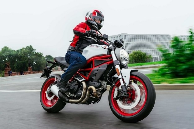 ducati-monster-797-a2
