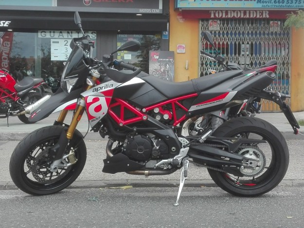 General Dorsoduro lateral.jpg